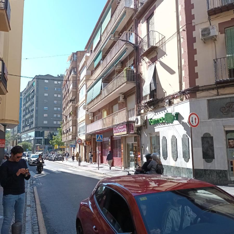 Apartamento Piso en el centro de Granada con garaje incluido gratis Exterior foto